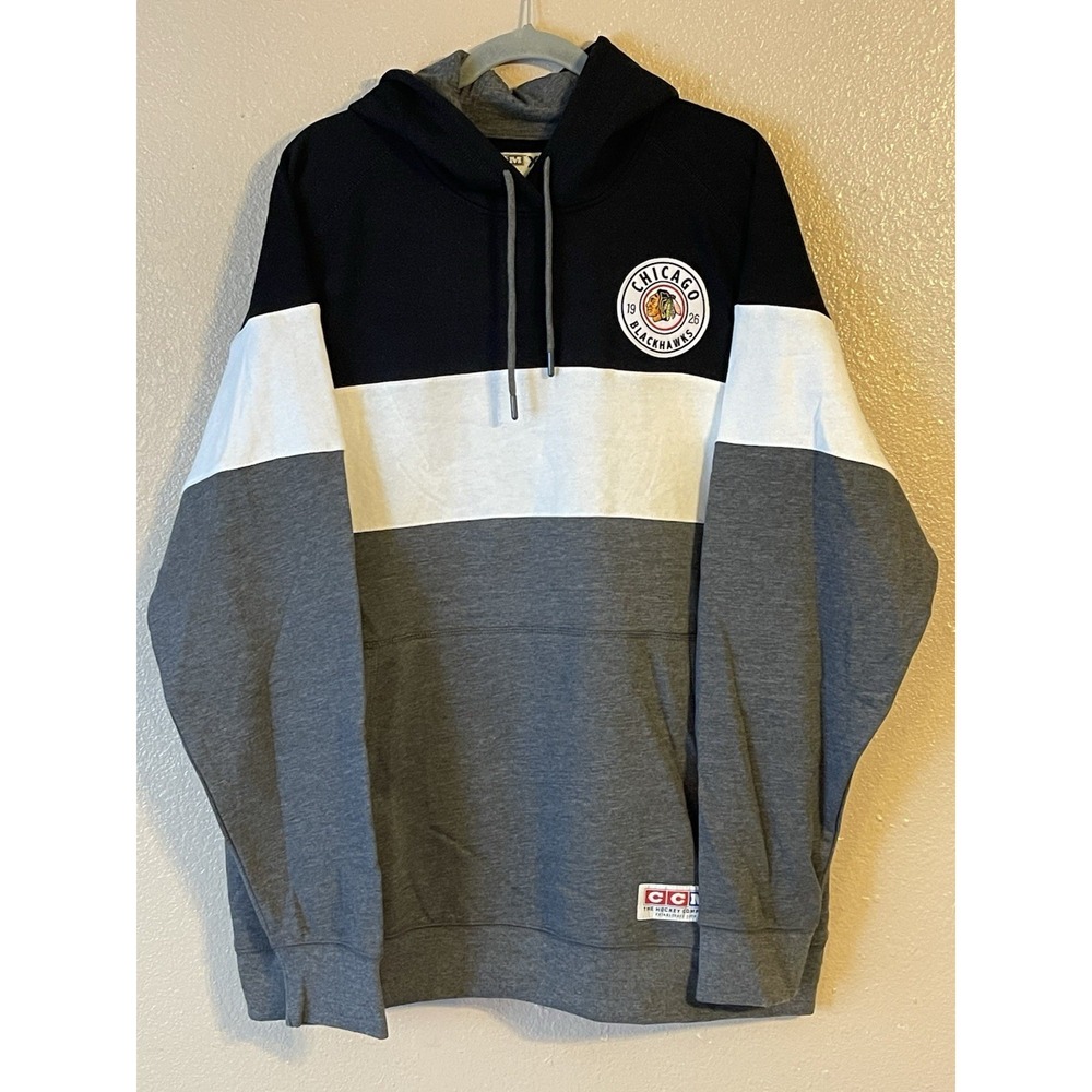 Men's 2XL NWOT Chicago‎ Blackhawks CCM Color Block Pullover Hoodie